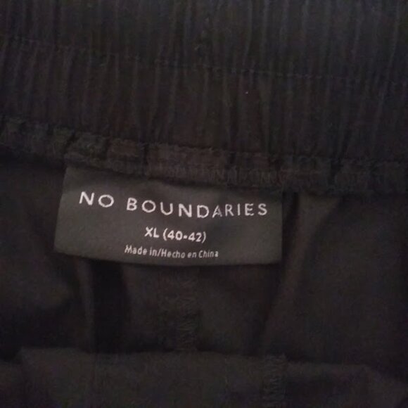 No Boundaries Men's size XL (40-42) black utility shorts - Picture 10 of 16